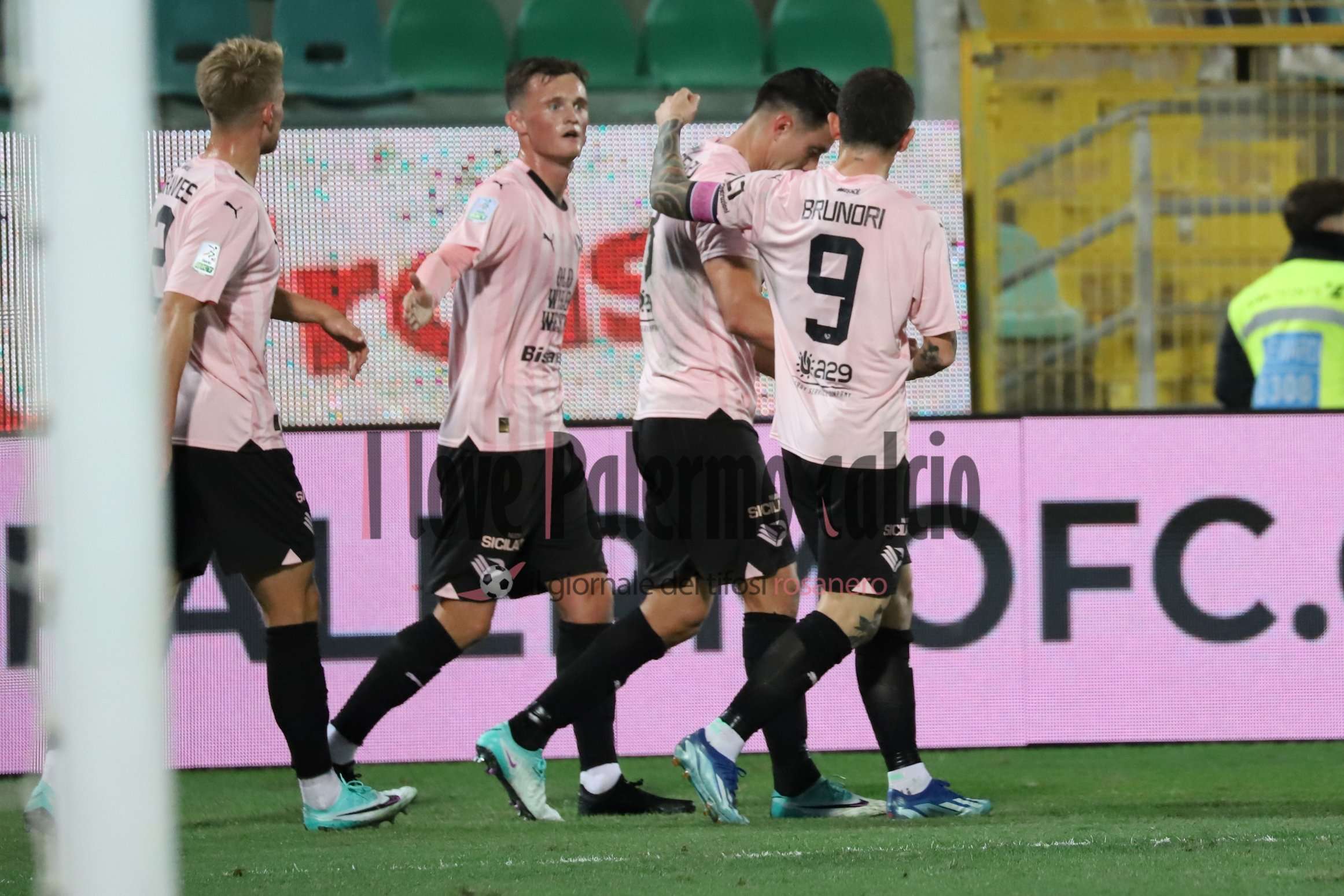 Palermo-Cremonese 3-2 (119) brunori henderson nedelcearu graves