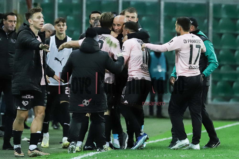 Palermo-Pisa 3-2 (92) corini squadra