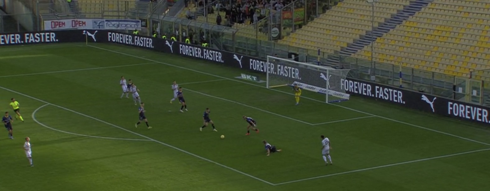 ab4d4b81-402b-4742-88a3-7928753818ec