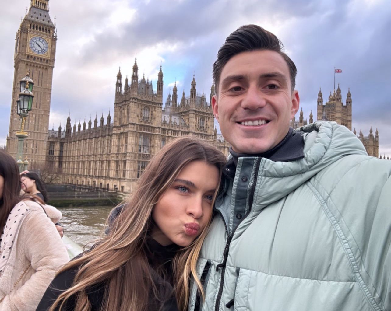 cbed3ca6-d1d7-4a97-9f61-c90201cf81b7