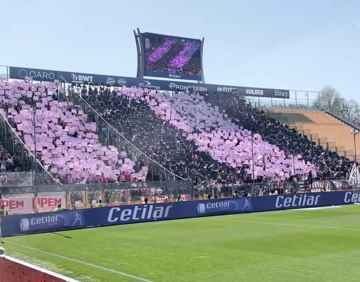 ea1f12e2-2582-4f2b-816d-3278a03259d6