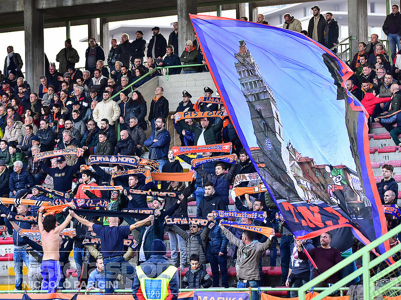 pistoiese-tifosi-curva-nord-2019