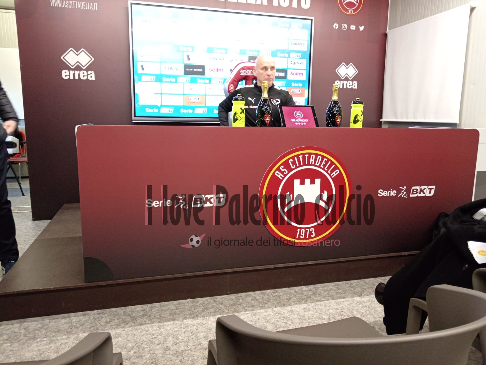 6482f789-d339-4f2e-b5d7-6f3e4a052cf9