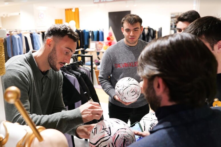 a644a5ca1552ac9971c8efce6bb73b91