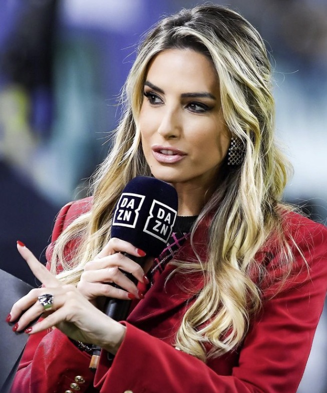 e244285c-e43f-4fa8-80e0-9b3ae18eb54b