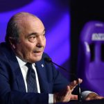 Commisso, il calcio si ferma: minuto di silenzio in tutti i campionati. Bologna-Fiorentina si giocherà regolarmente