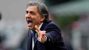 Altro esonero in Italia