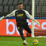 Serie B: Bari in difficoltà, Catanzaro avanti 0-1 al 45’