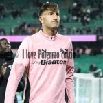 Corona nel mirino della Juve Stabia: il Palermo riflette sul futuro