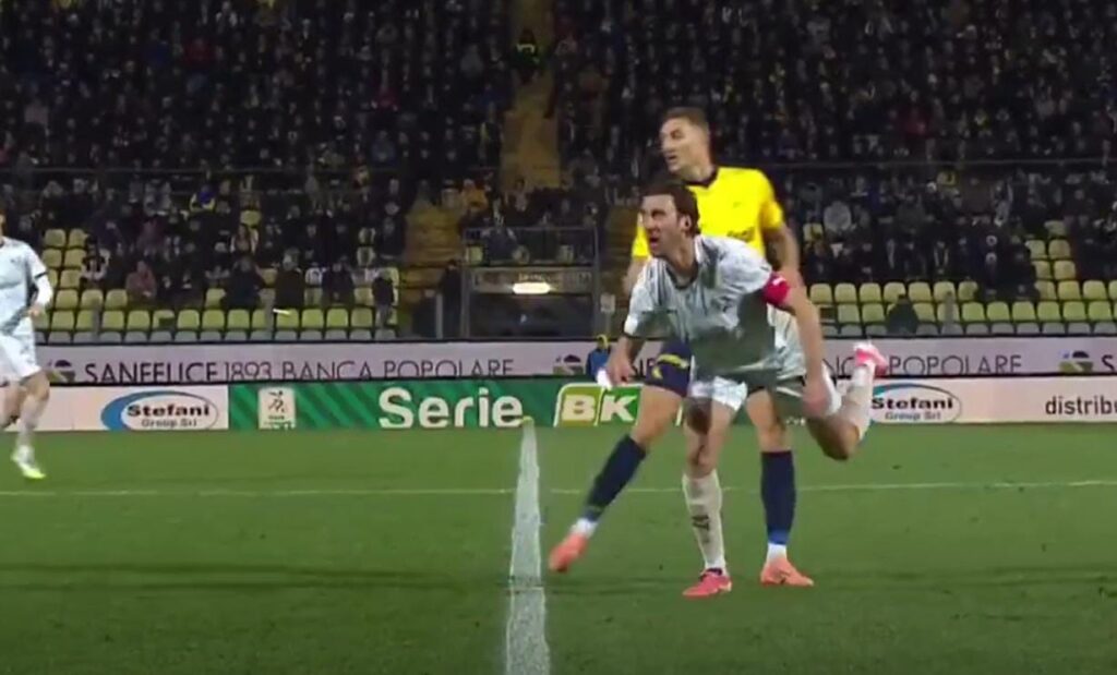 0dde6c3e-94c6-498f-b37e-c64906d1719c