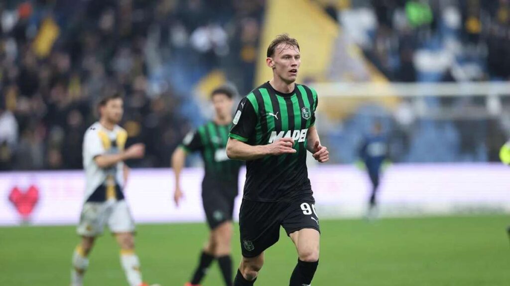 529dd95298f310cb1439c732b144cde9-18393-oooz0000