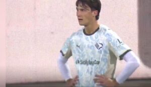 c0ffba18-5313-47c8-80f0-96db46eda4f5