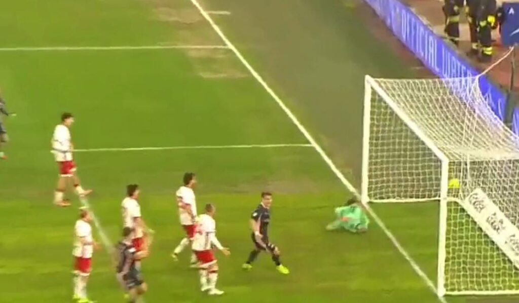 deafd518-e363-46be-9461-593dd8decbb0