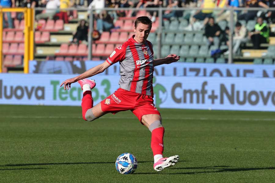 2afc52ed-6fdc-4a9b-ab54-e694cbf90885