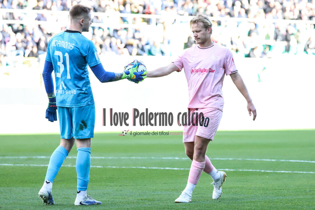 Palermo Sudtirol 3-0 (46)