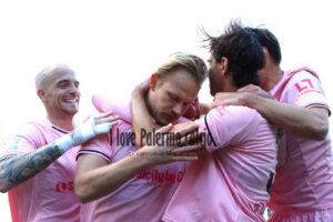 Palermo Sudtirol primo tempo 2-0 (4) palumbo pohjanpalo ceccaroni