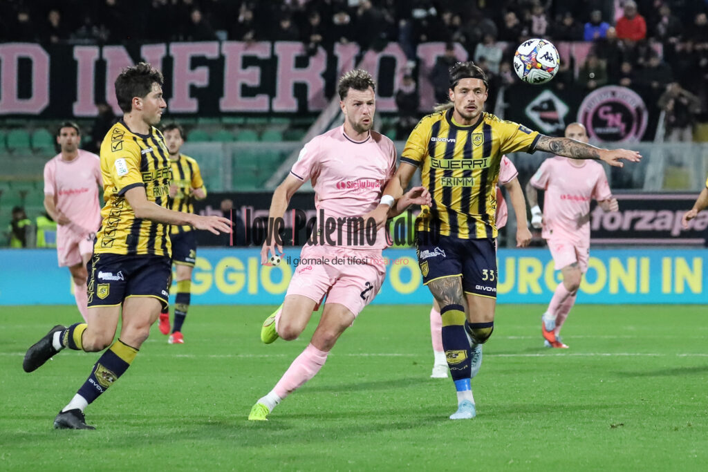 Palermo Juve Stabia 2-2 (15) le douaron Giorgini