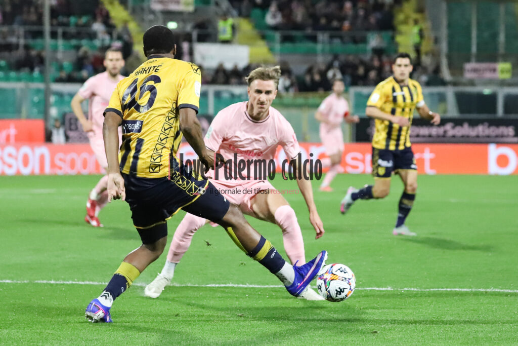 Palermo Juve Stabia 2-2 (90)