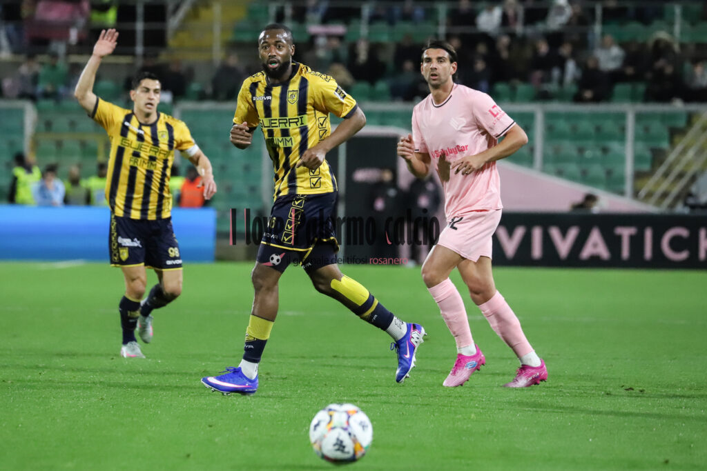 Palermo Juve Stabia 2-2 (93) diakitè ceccaroni