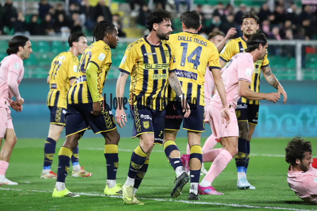 Palermo Juve Stabia 2-2 (99) okoro  Ricciardi dalle mura ceccaroni