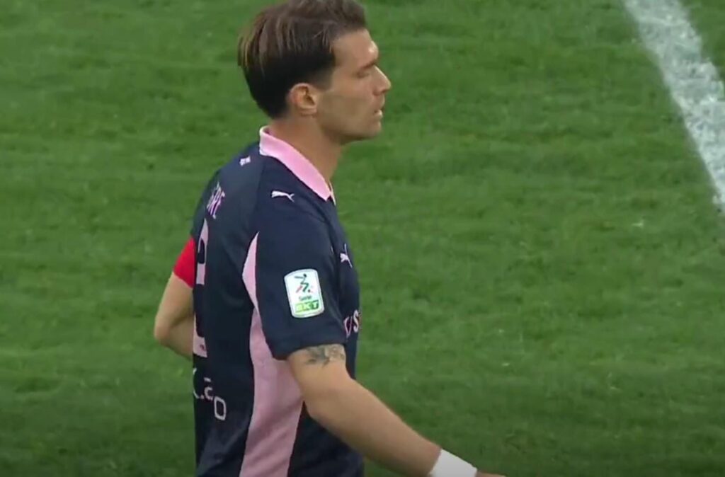 b884ea34-c685-43b8-b924-9dee7249fd75