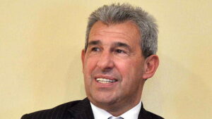 132427915-58f39527-25ae-430a-8264-be788b8dc0d3