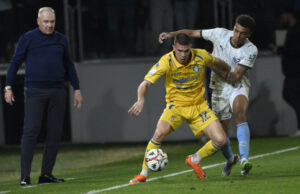 24320306_large-3itjppiy8ne1yrwfnsy3he2ass3b8zuruakokxjywonkeeqag