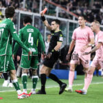 Palermo-Avellino, botta e risposta social tra Izzo e i tifosi rosanero: “Siete mediocri, non lo vincete il campionato”