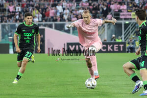 Palermo Catanzaro 2-0 Logo Play (150)