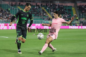 Palermo Catanzaro 2-0 Logo Play (17)