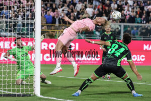 Palermo Catanzaro 2-0 Logo Play (23)