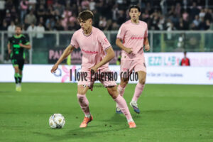 Palermo Catanzaro 2-0 Logo Play (41)