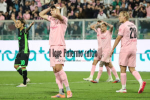 Palermo Catanzaro 2-0 Logo Play (47)