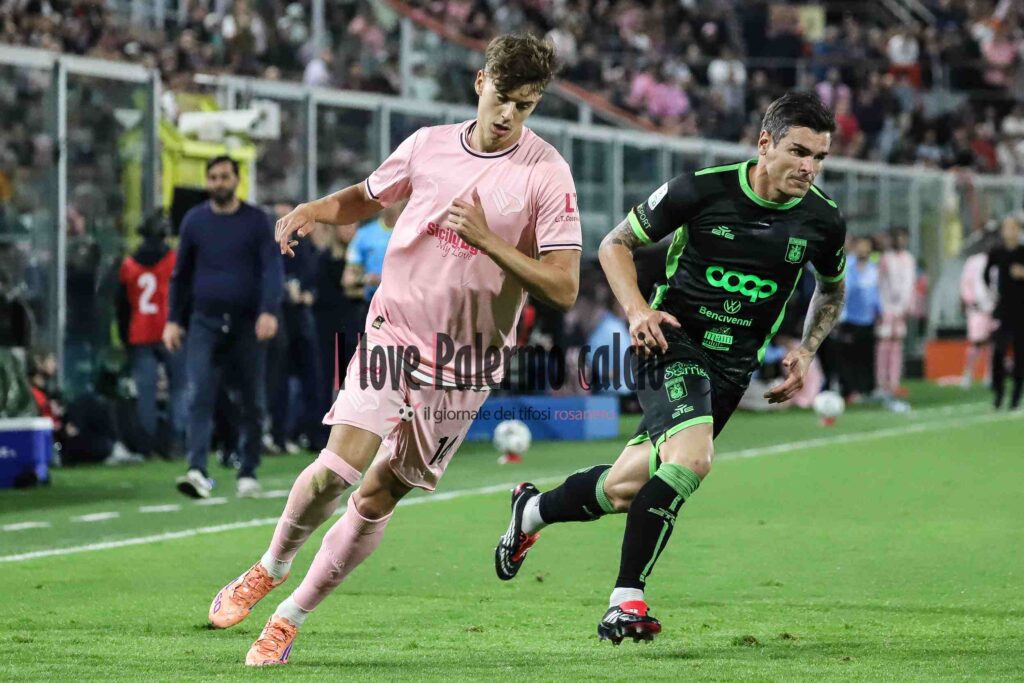 Palermo Catanzaro 2-0 Logo Play (52) brighenti  vasic
