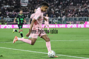 Palermo Catanzaro 2-0 Logo Play (56)