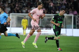 Palermo Catanzaro 2-0 Logo Play (70)