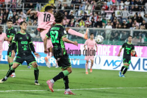 Palermo Catanzaro 2-0 Logo Play (72)