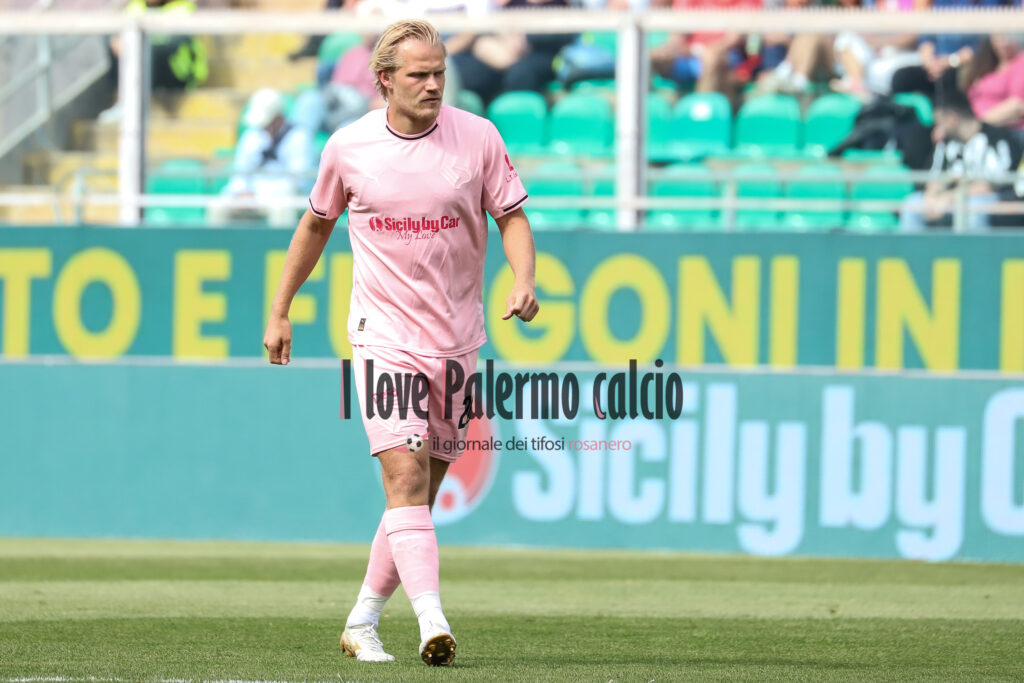 palermo catanzaro 3-2 (76)