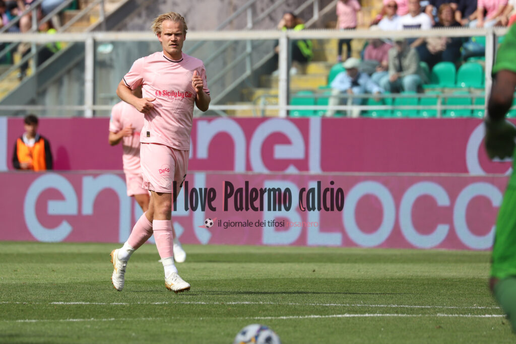 palermo catanzaro 3-2 (84)