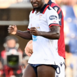 TMW: “Cagliari, il Maiorca resta avanti per Luvumbo: il Palermo osserva”