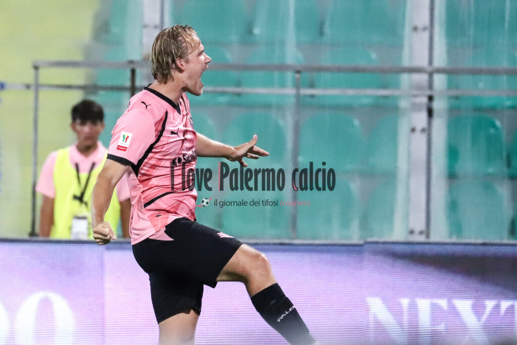 Palermo-Lecce 2-0 (63) pohjanpalo