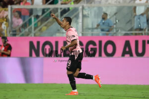 palermo lecce primo tempo gol vavassori (3)