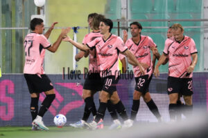 palermo lecce primo tempo gol vavassori (6)