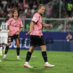 Palermo, al via il primo concorso Pinkers: in palio 10 maglie autografate da Pohjanpalo. Ecco come partecipare
