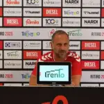 Vicenza, Gallo: «Il Pisa va affrontato rispettando le loro qualità. Abbiamo i punti che ci meritiamo»