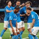 Serie A, Napoli-Frosinone 3-0: De Bruyne e Lang decidono la sfida. La classifica aggiornata