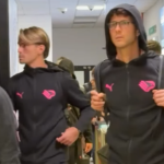 Palermo, cori dei tifosi accolgono la squadra all’arrivo a Pisa (video)
